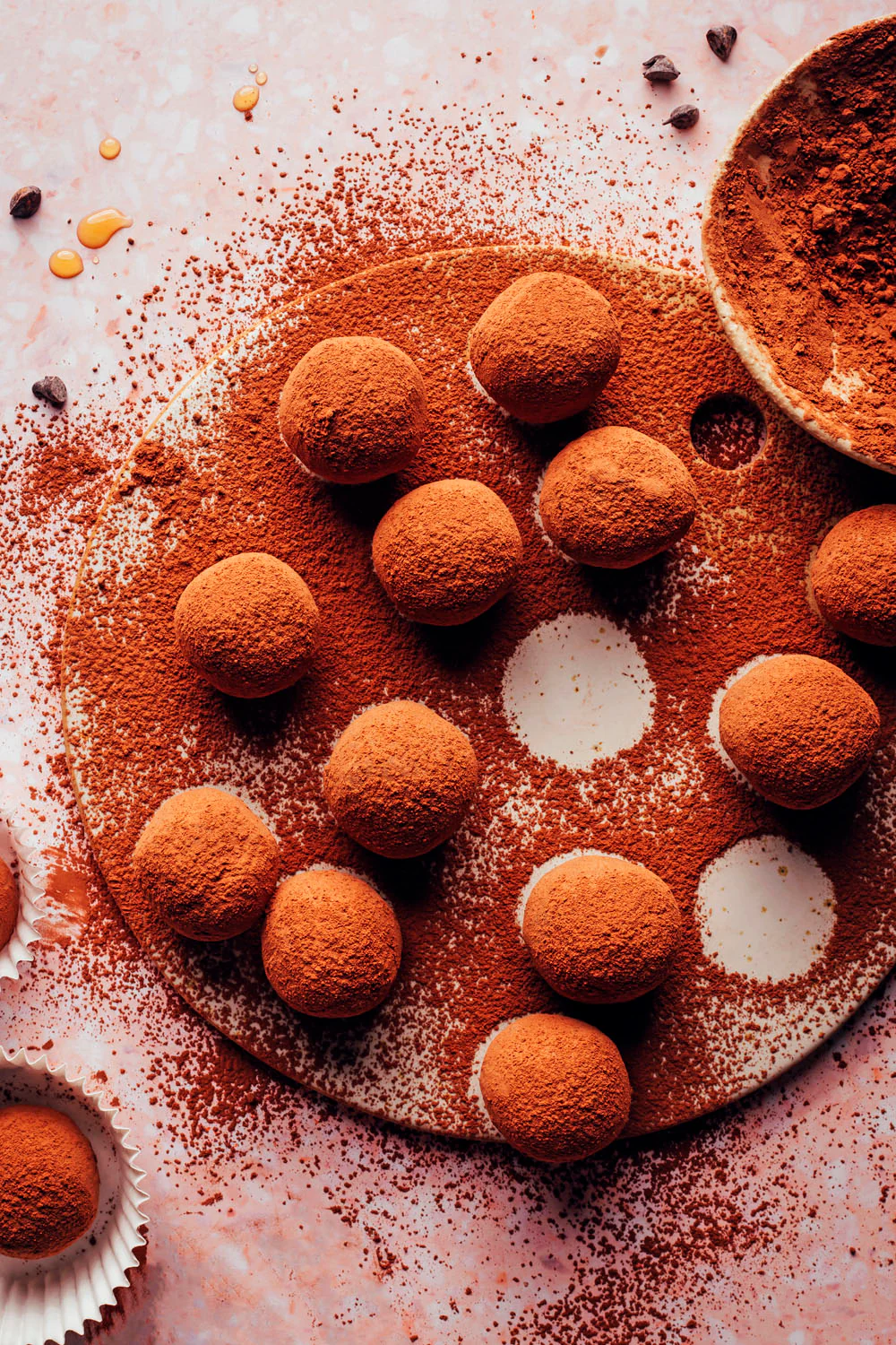 Minimalist Baker Food Photography by Ana Stanciu - Professional project showcase highlighting vibrant textures and wholesome ingredients in a bright studio setting.